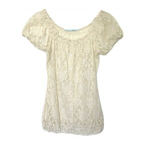 NWOT Maurices lace blouse button detail floral cream size small